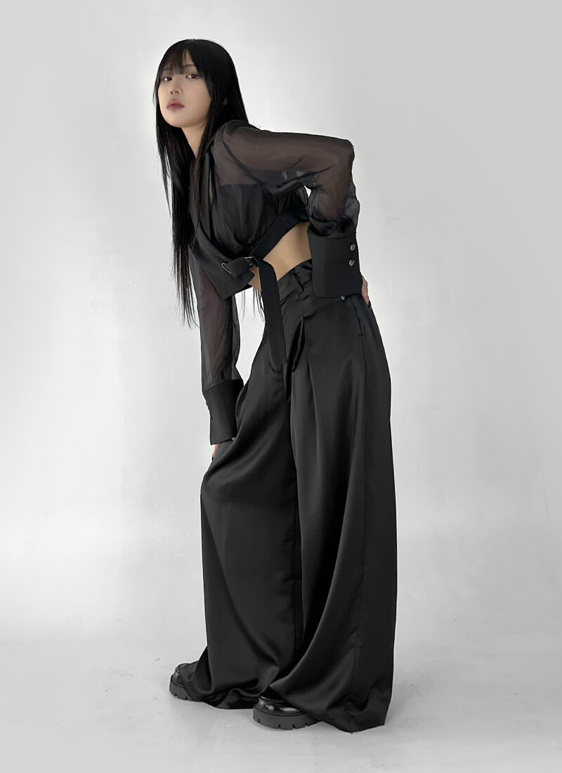 Sheer sleeve asymmetry cropped jacket