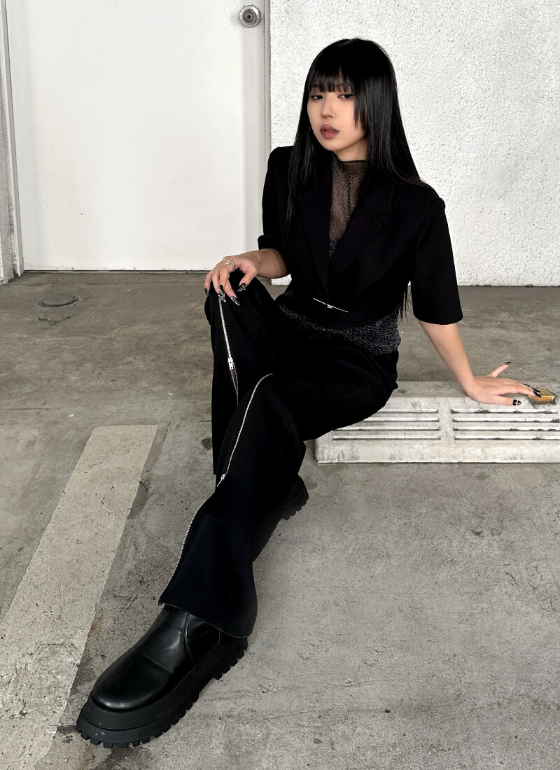 Pin design cropped jacket