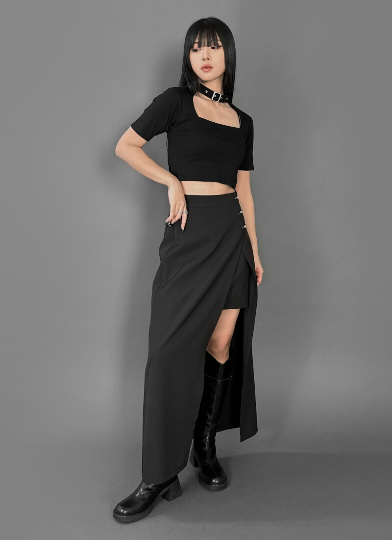 Belt choker knit tops