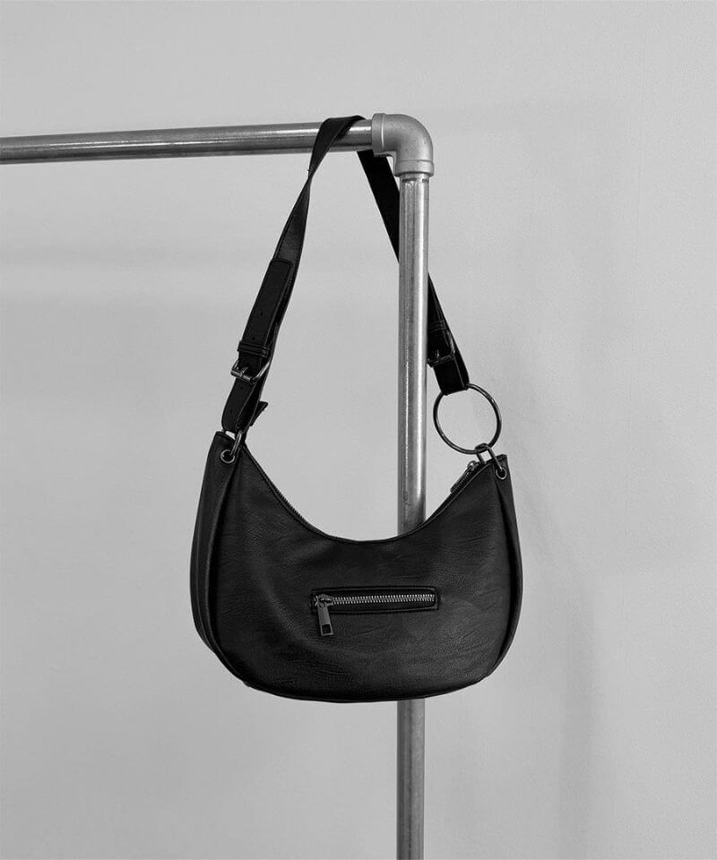 Ring design hand bag