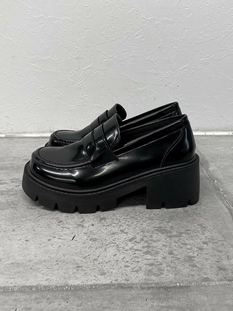 Volume heel loafers | LVEU.（ラブユ.）