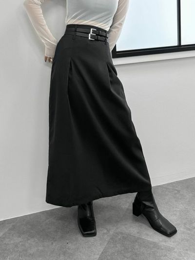 Painted velor design skirt | LVEU.（ラブユ.）