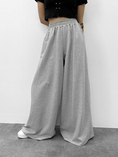 Super wide sweat pants | LVEU.（ラブユ.）