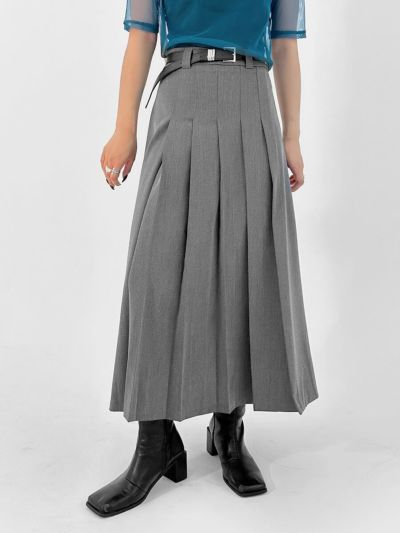 Long pleated skirt | LVEU.（ラブユ.）
