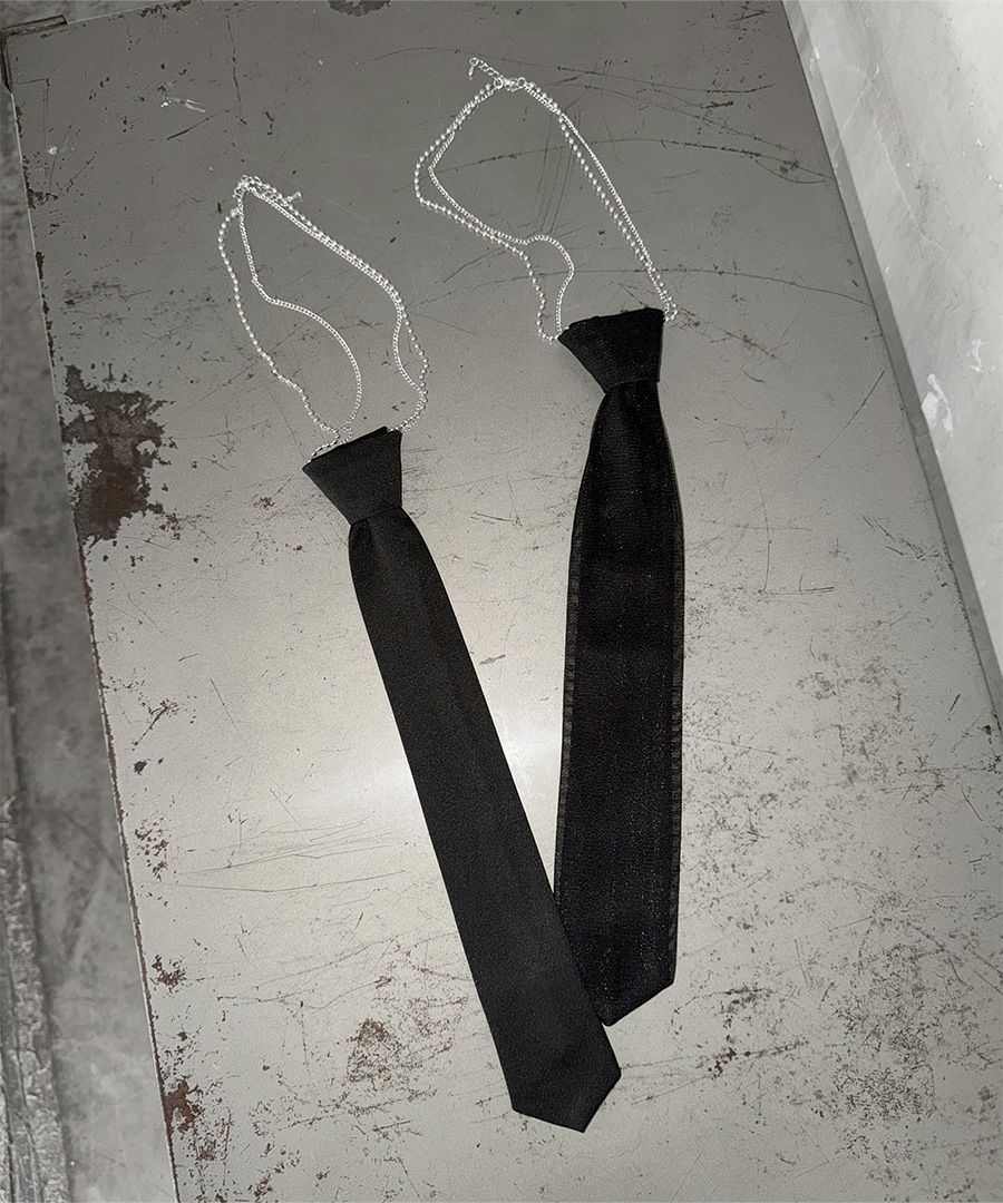 Chain design tie